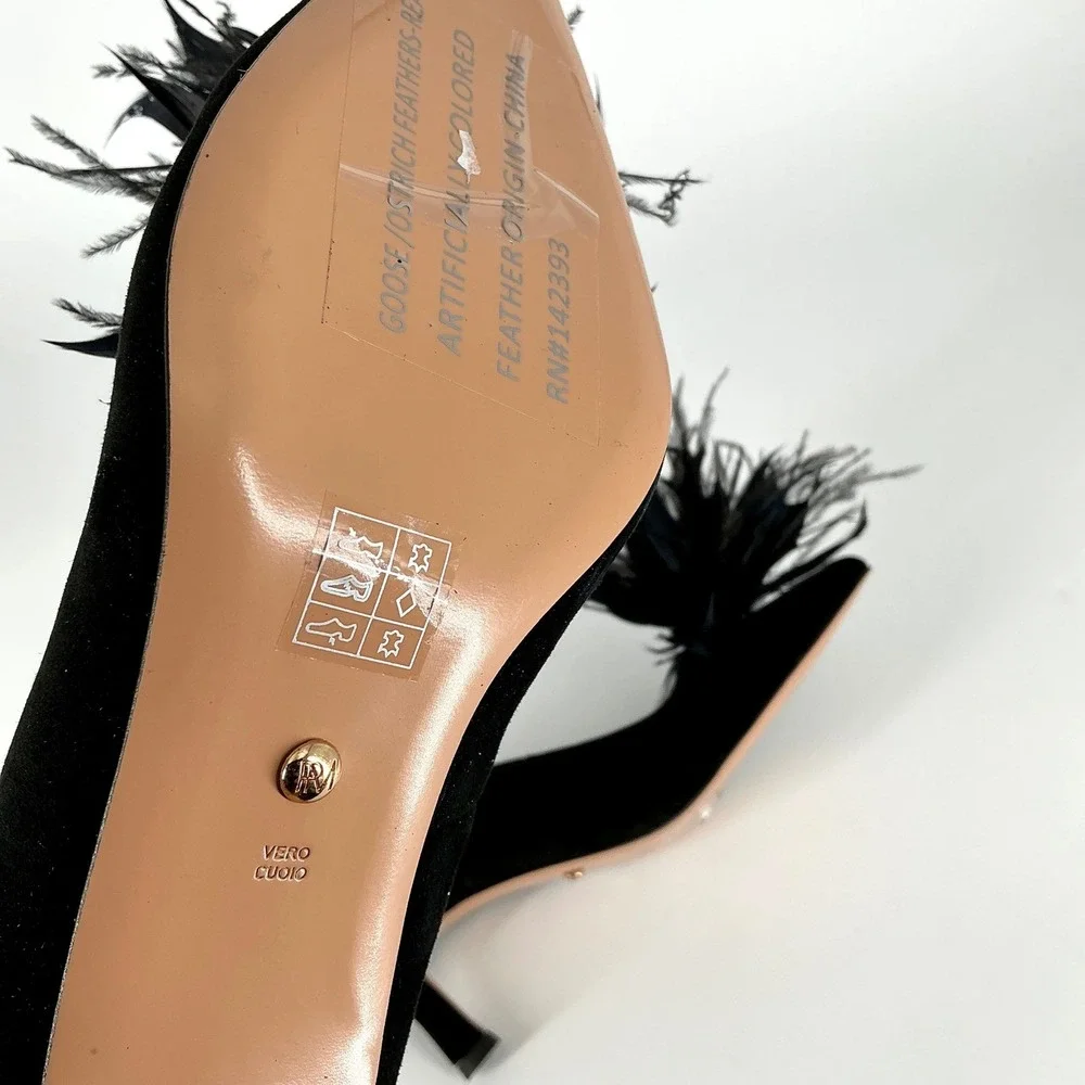 Pelle Moda Size 7.5 Black Suede Ostrich Feather Kitten Heel Pump NEW Kealie $165